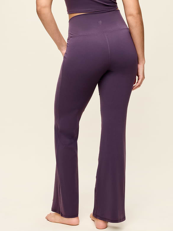 High-Waisted StudioSmooth Flare Leggings