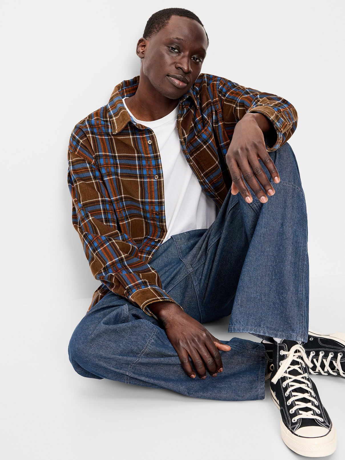 Image number 3 showing, Loose Fit Long-Sleeve Corduroy Shirt