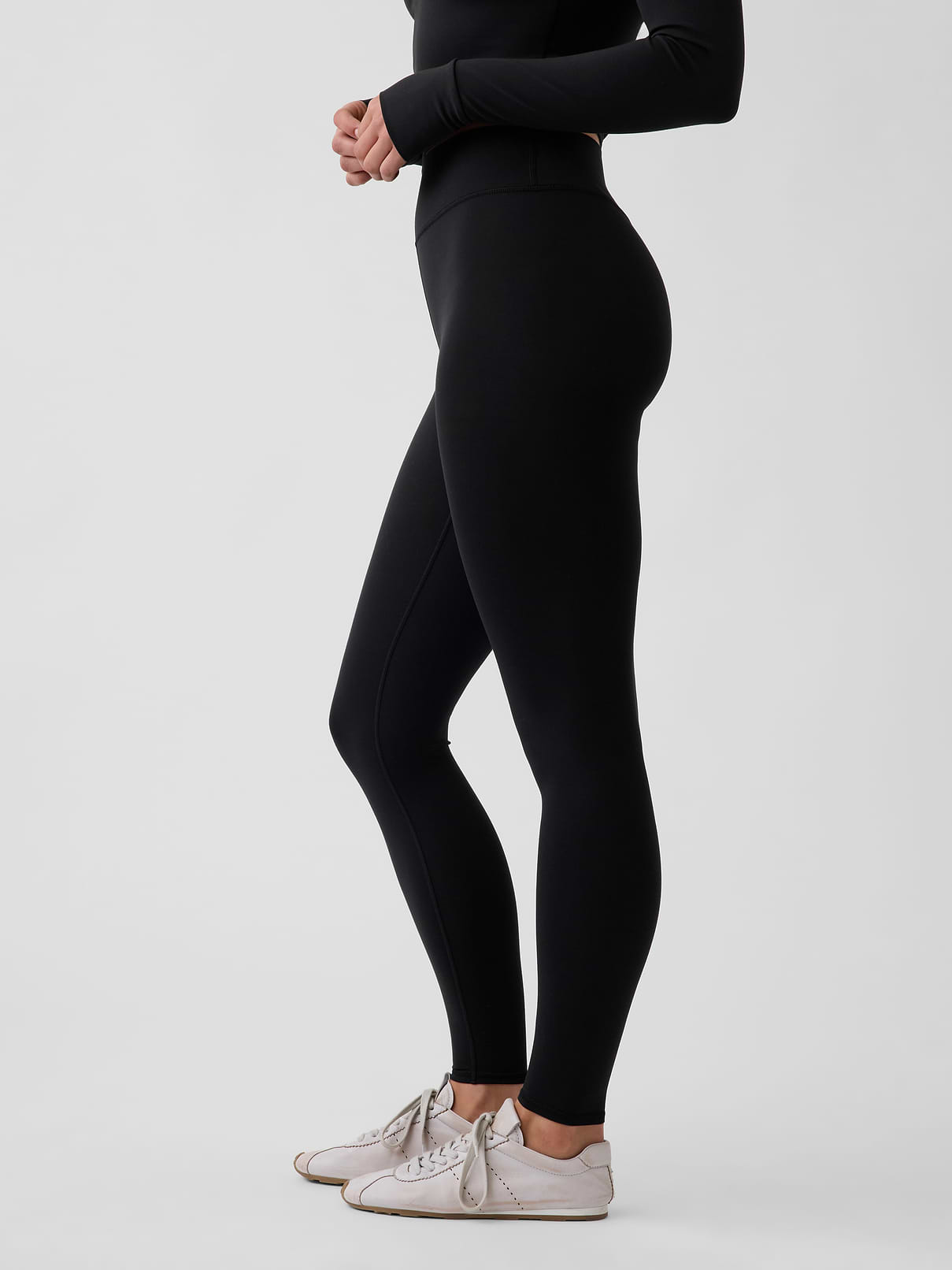 Image number 3 showing, GapFit Smooth High Rise Leggings