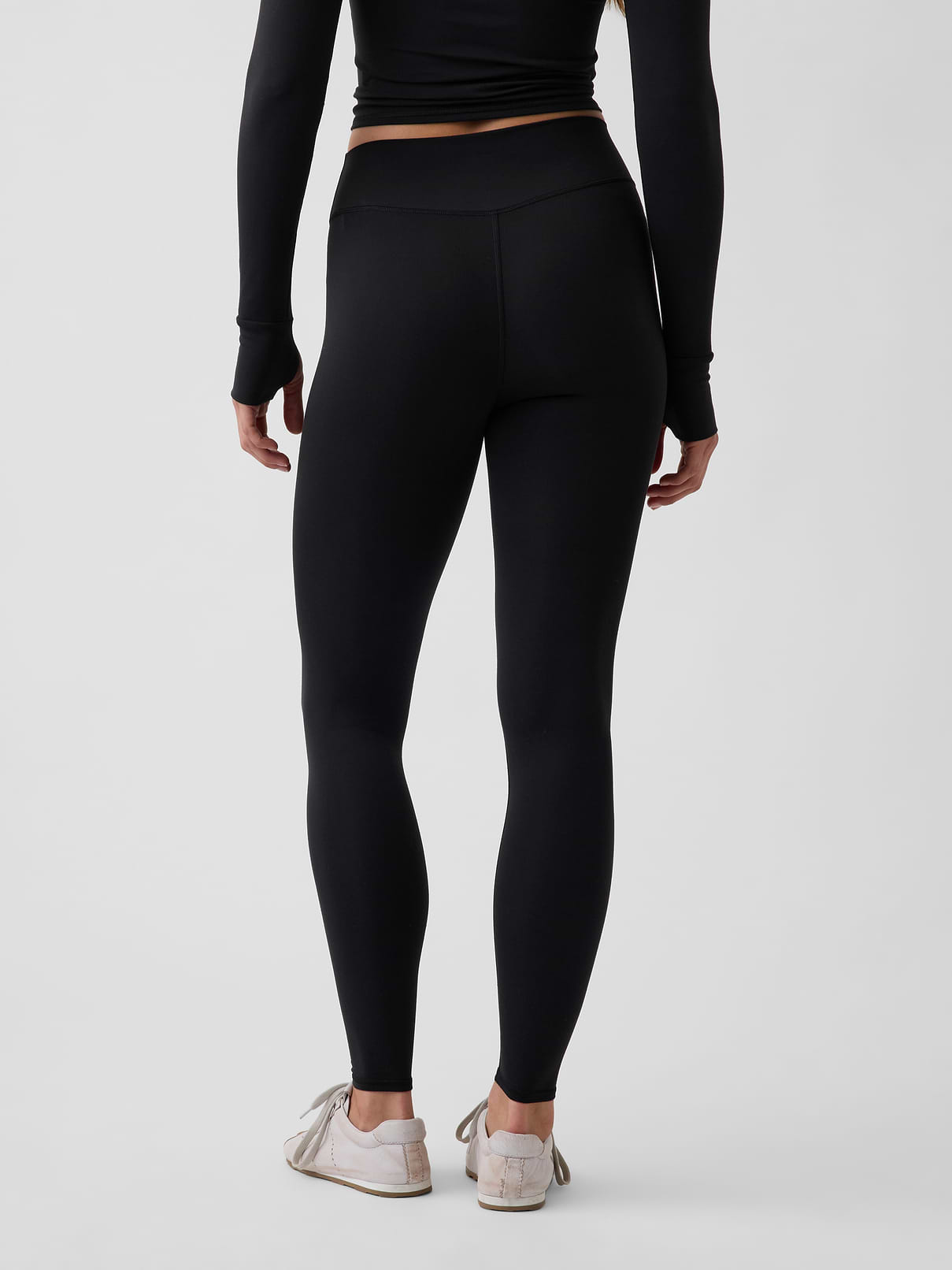 Image number 4 showing, GapFit Smooth High Rise Leggings