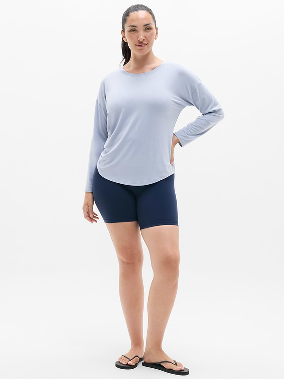 Move With Ease Top