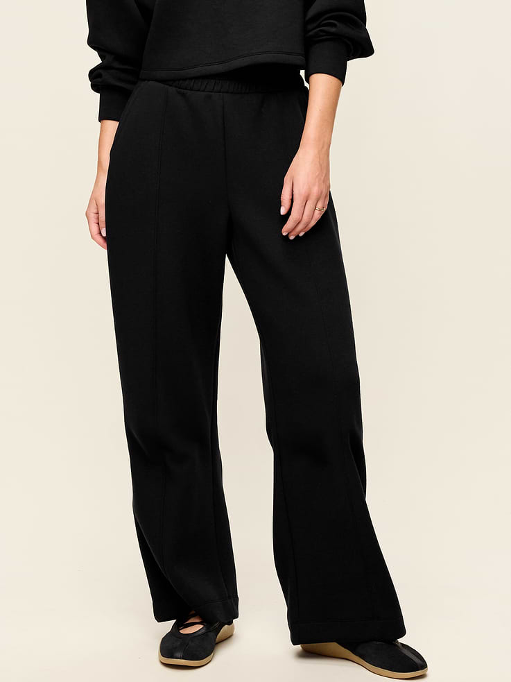 Image number 1 showing, High-Waisted Bounce Fleece Wide-Leg Sweatpants