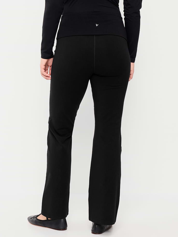 L'image numéro 6 présente Legging semi-évasé à taille haute rabattable PowerChill