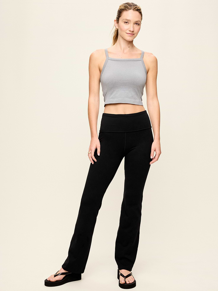 L'image numéro 2 présente Legging semi-évasé à taille haute rabattable PowerChill