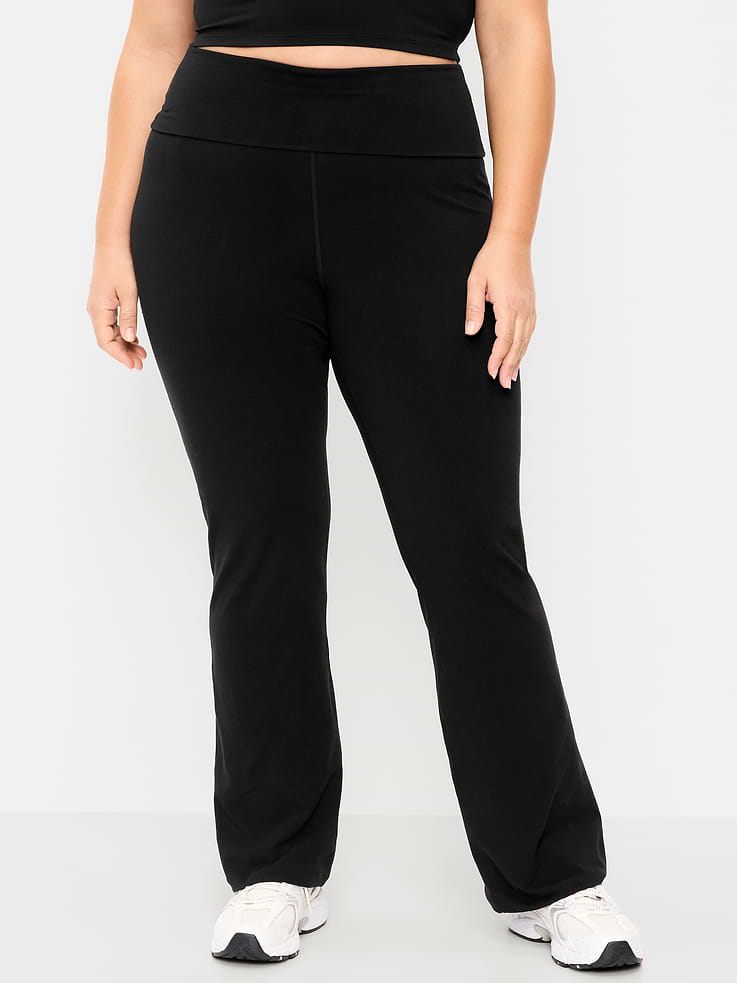 L'image numéro 7 présente Legging semi-évasé à taille haute rabattable PowerChill