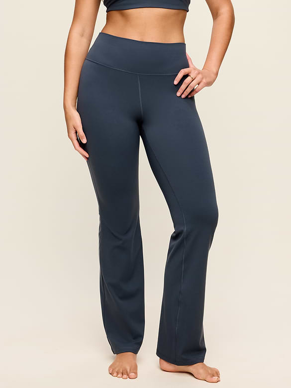 High-Waisted StudioSmooth Flare Leggings