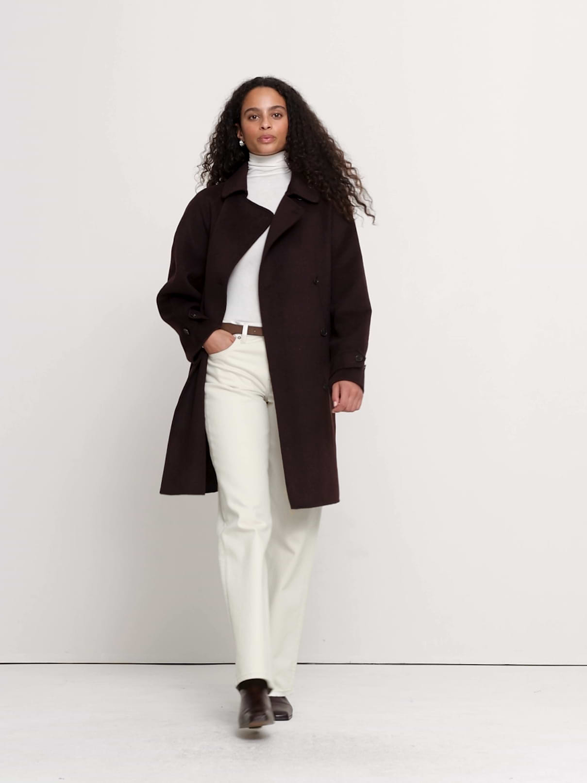 Archive Reissue Double-Faced Cape-Back Trench Coat | Banana Republic