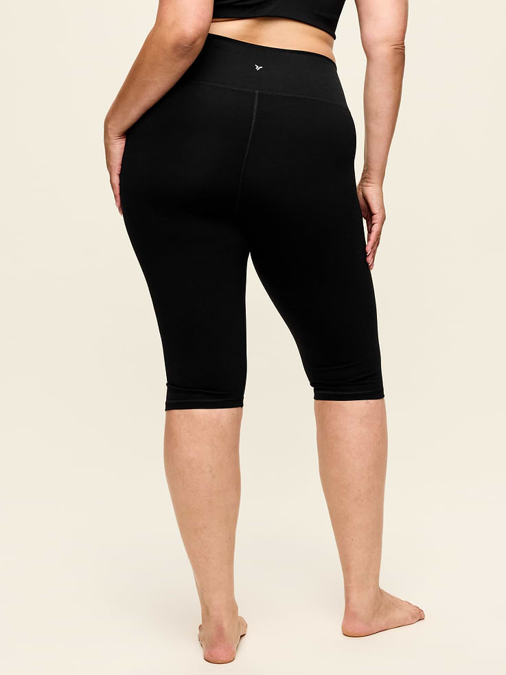 Image number 8 showing, High-Waisted StudioSmooth Pedal Pusher Leggings