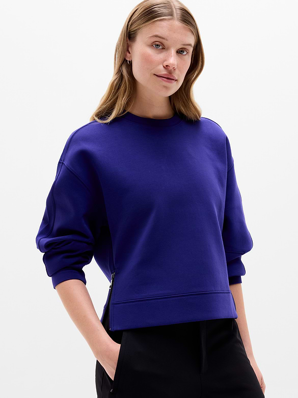 Form Knit Crew Sweatshirt