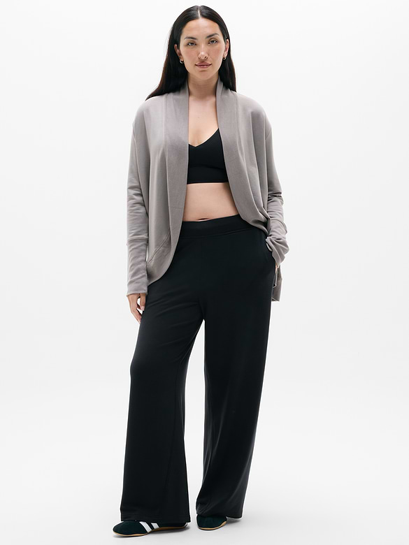 Coaster Luxe Straight Leg Pant