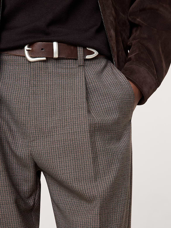 Classic Tapered Twill Dress Pant