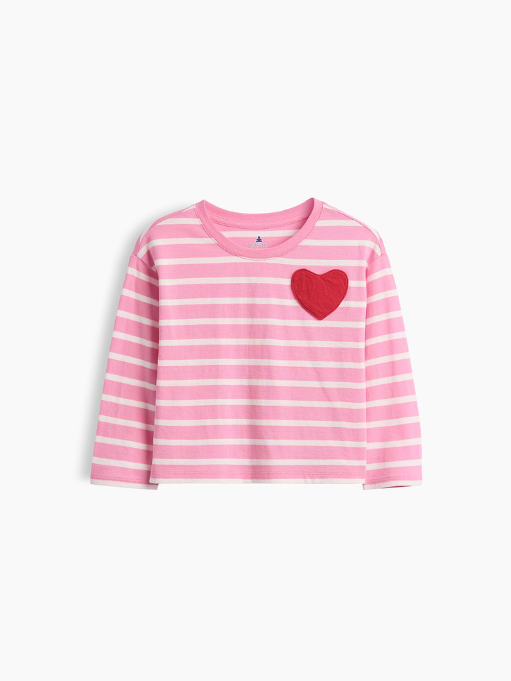Image 1 of 2, Soft cotton jersey T-shirt., Crewneck., Long sleeves., Heart-shaped patch at chest., Made with 100% Protocol cotton verified by the U.S. Cotton Trust Protocol, a program which works with farms committed to improving their environmental footprint by minimizing water usage and improving soil health (Claim No. 10127)., Product #1182248