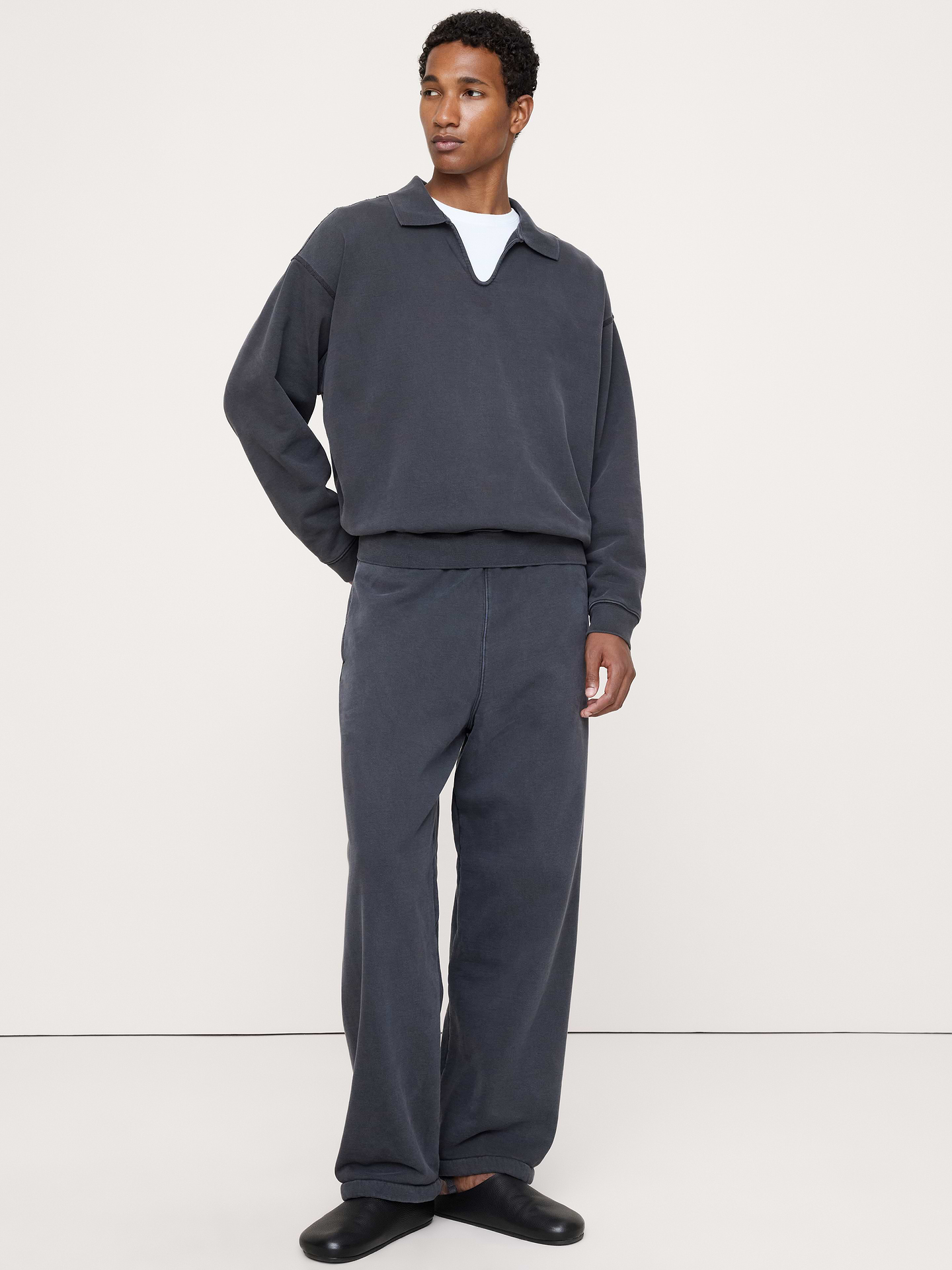 Image 2 of 6, Relaxed French Terry Sweatpant