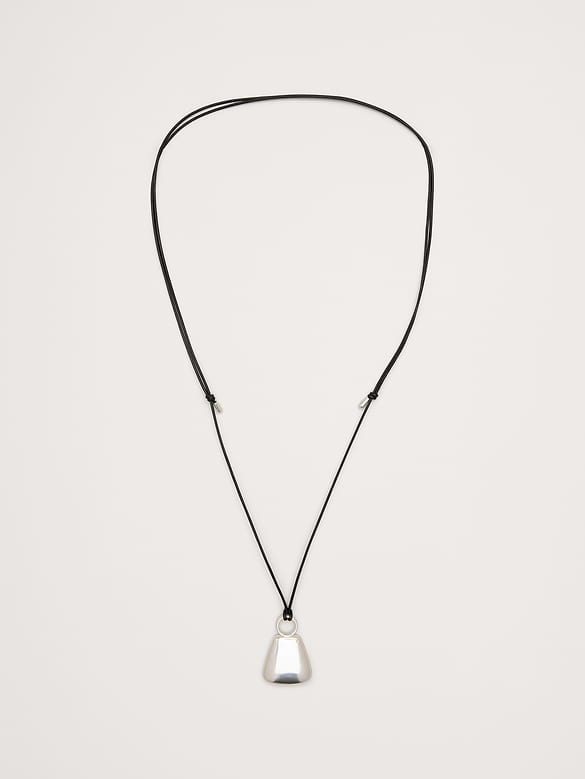 Collier en cordon de cuir avec pendentif en forme de flacon