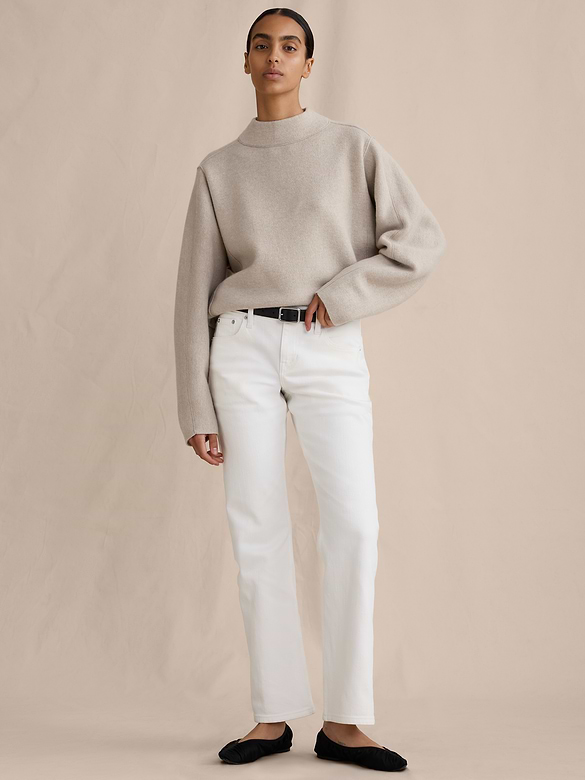 Low-Rise Kick-Straight Jean