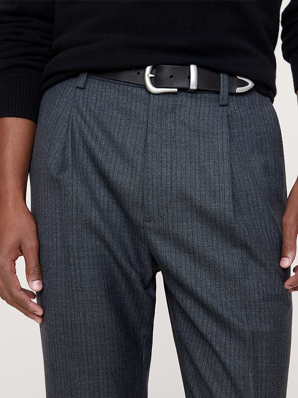 Classic Tapered Twill Dress Pant