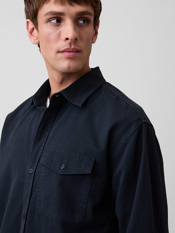 Twill Shirt in Boxy Fit
