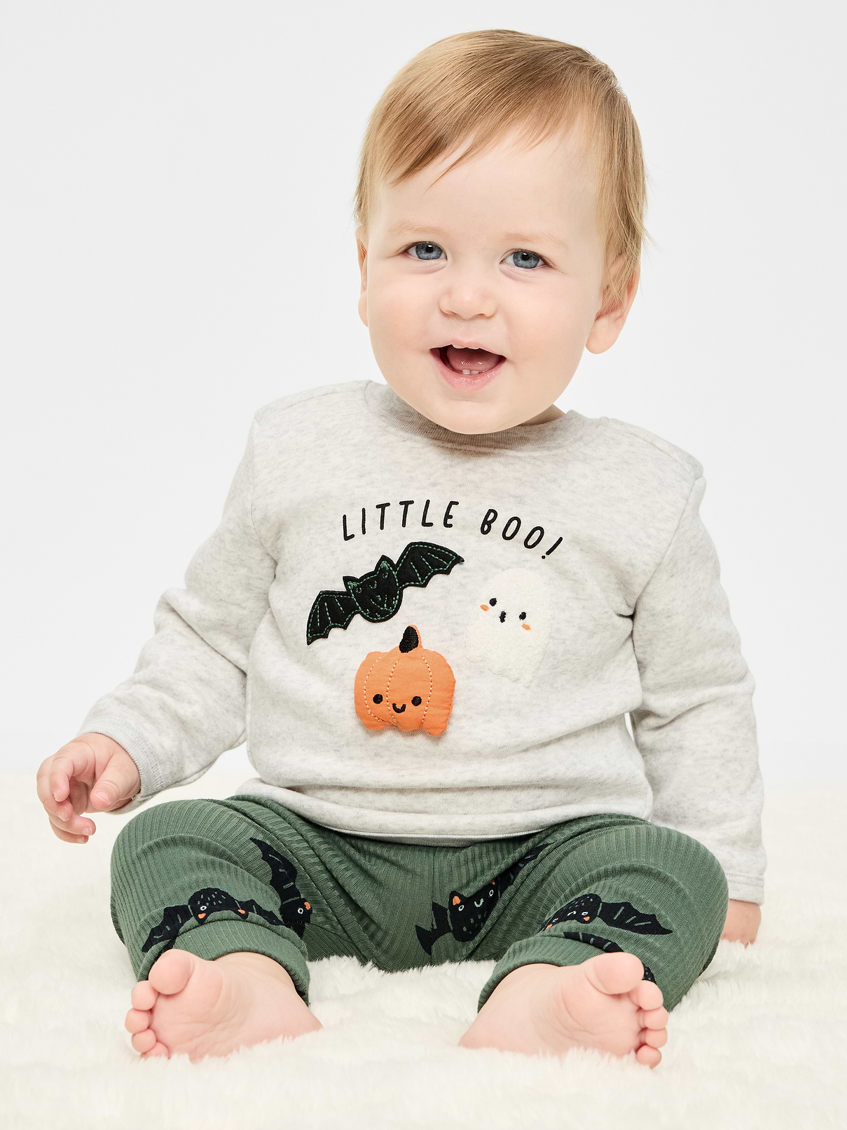 Image number 1 showing, Long-Sleeve Graphic Sweatshirt and Pants Set for Baby