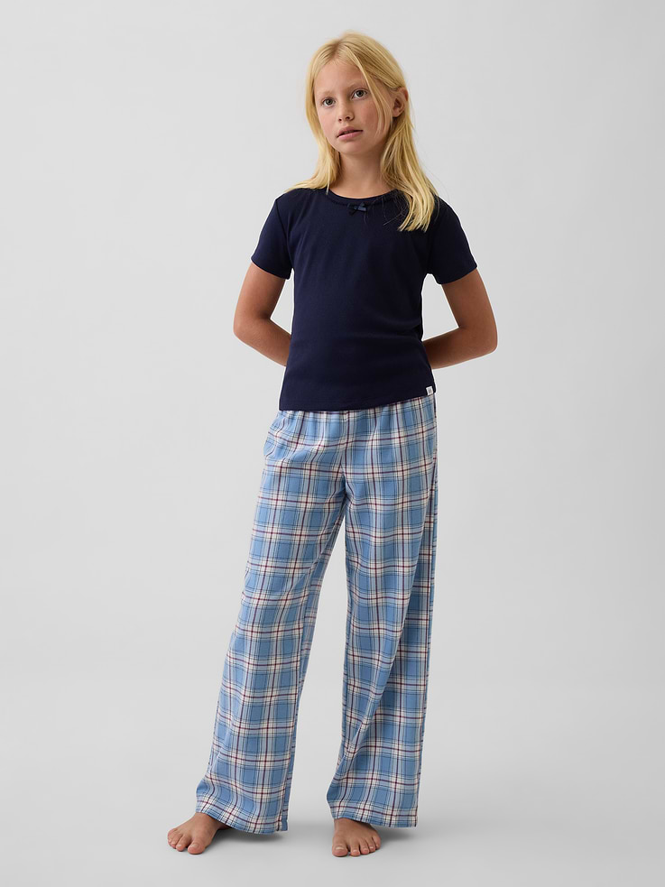 L'image numéro 1 présente T-shirt de pyjama en tricot pointelle de matière recyclée pour Enfant