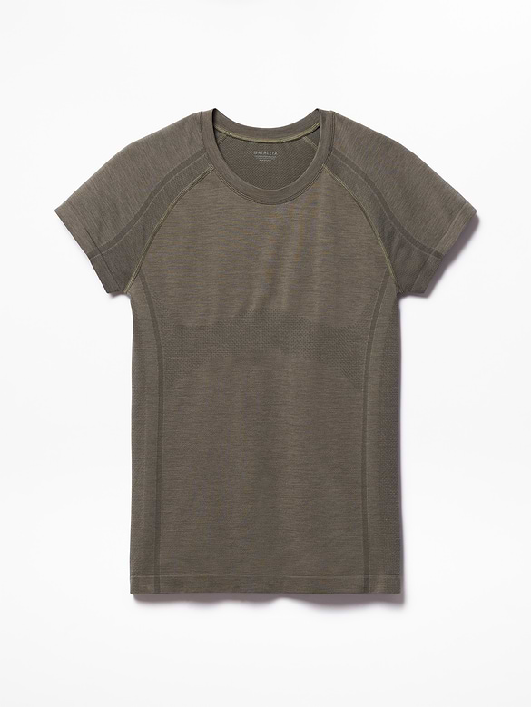 Momentum Flex Tee