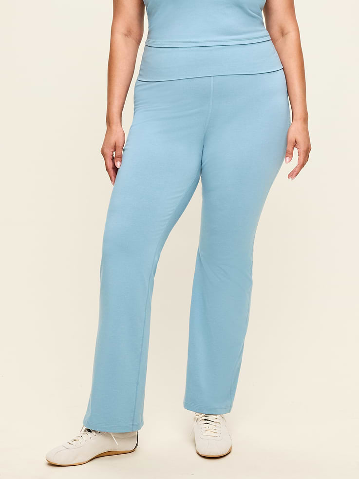 Image number 8 showing, High-Waisted PowerChill Fold-Over Bootcut Leggings