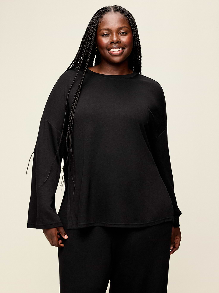 Image number 2 showing, Bounce Lite Oversized Bell-Sleeve Tunic