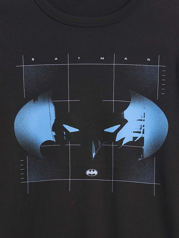 GapKids WB™ Batman Graphic T-Shirt