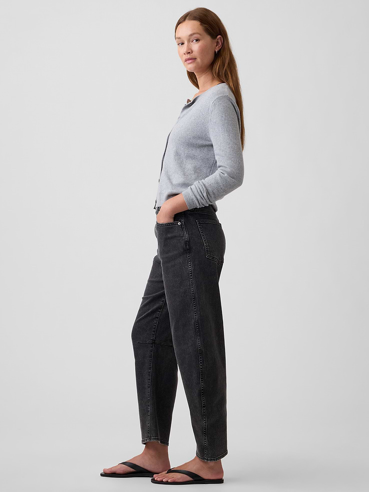Image number 3 showing, High Rise Barrel Jeans