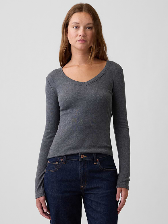 Modern Ribbed V-Neck T-Shirt