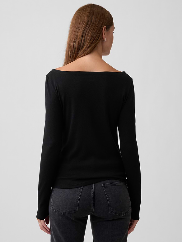 Modern Ribbed Boatneck T-Shirt