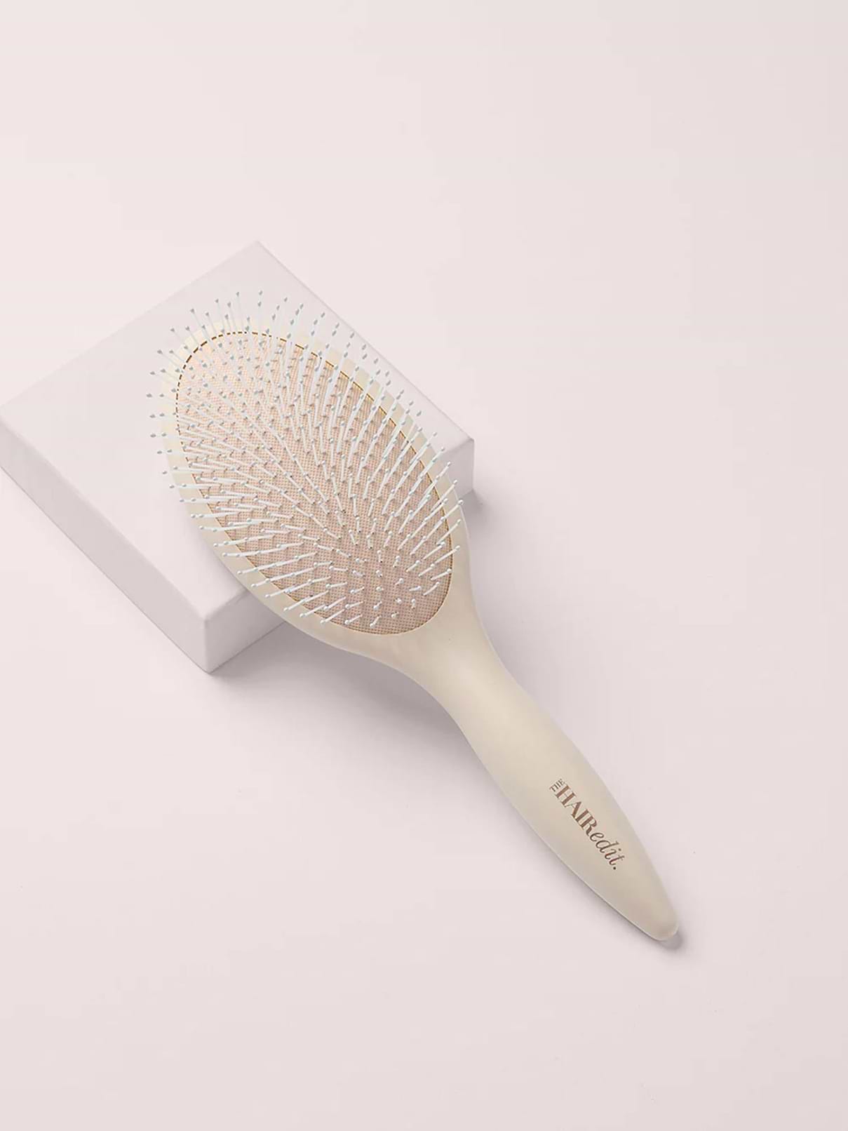 Image number 3 showing, The Hair Edit Smooth and Polish Detangling Brush Cream