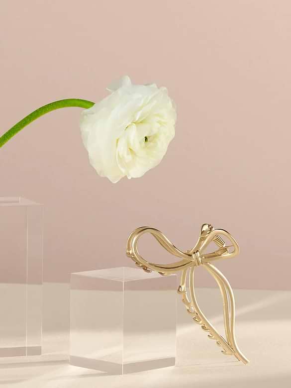The Hair Edit Gilded Bow Claw Clip
