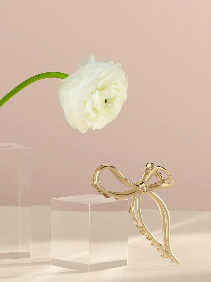 Image number 2 showing, The Hair Edit Gilded Bow Claw Clip