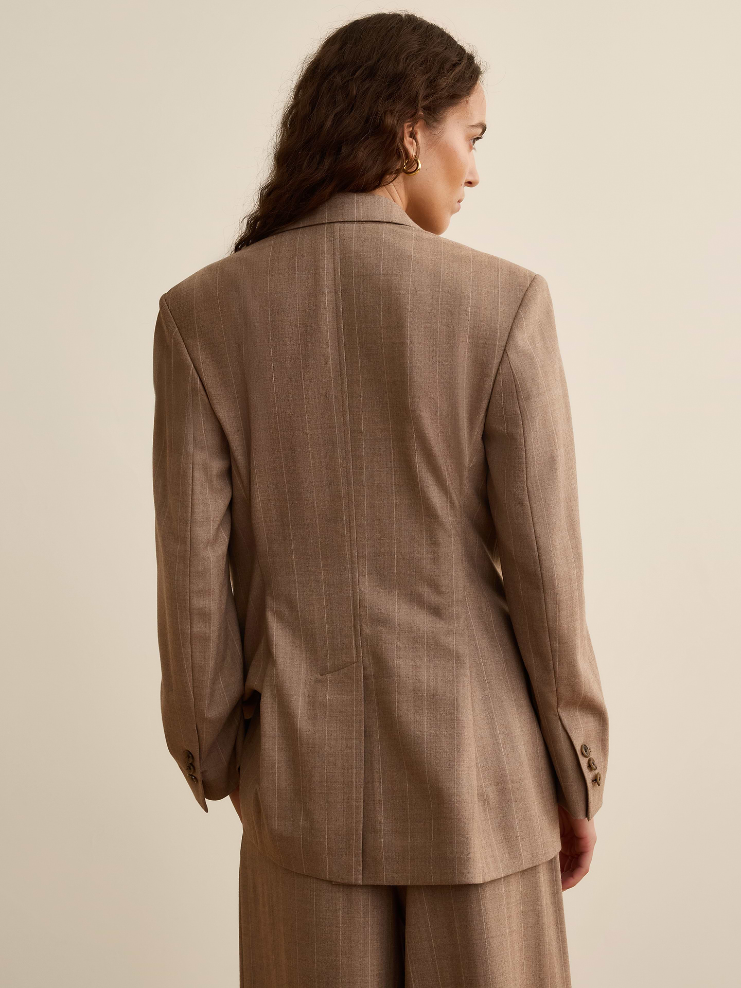 Image number 8 showing, Banana Republic x La Ligne | The Slim Blazer