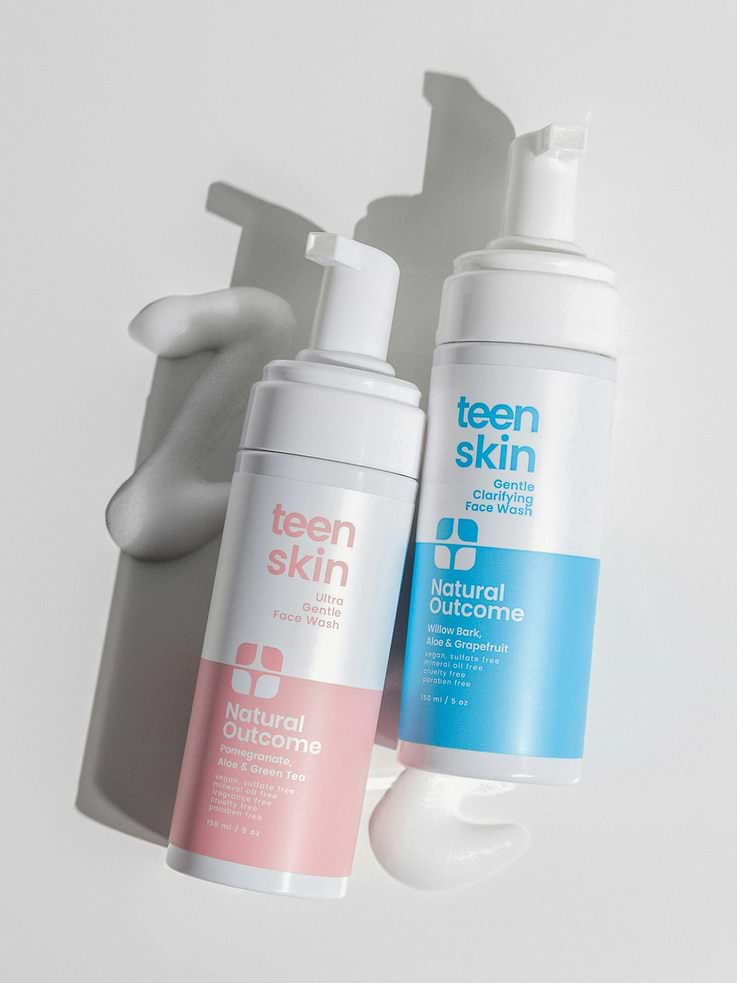 Image number 4 showing, Natural Outcome Teen Cleanser
