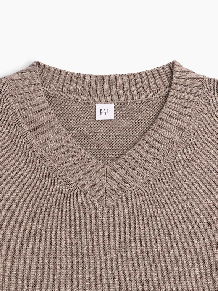 Image 4 of 5, Oversized V-Neck Sweater