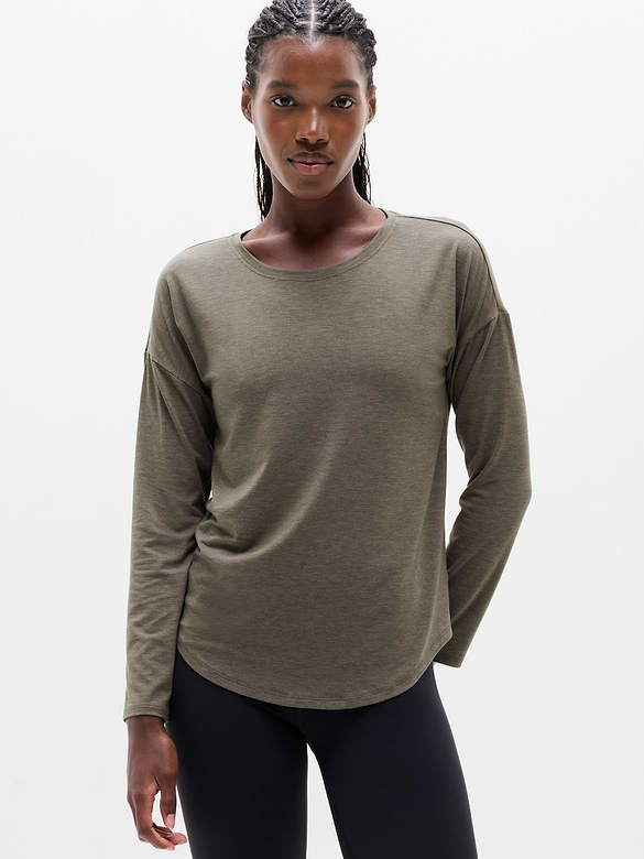 Move With Ease Top