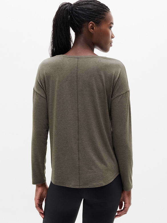 Move With Ease Top