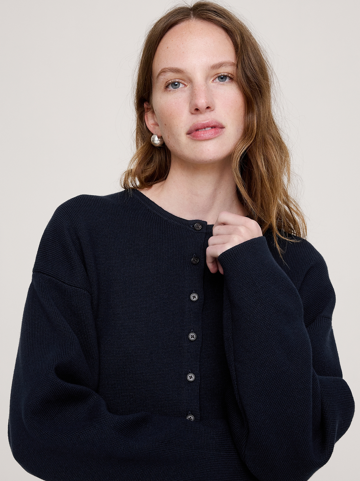 Larkspur Cotton-Silk Cutaway-Hem Cardigan | Banana Republic