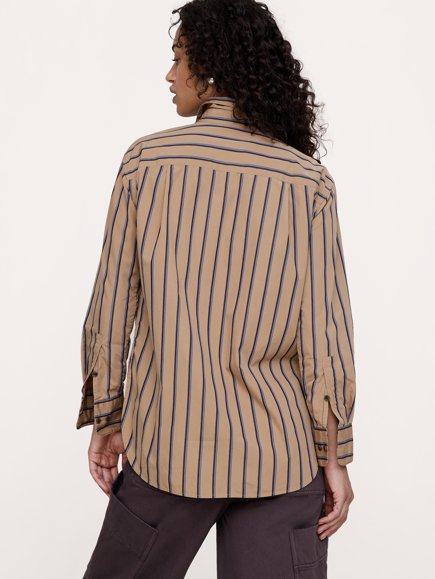 Image number 2 showing, The Oversized Shirt in Cotton Poplin