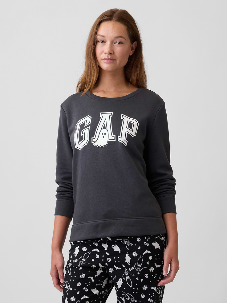 Image number 1 showing, Relaxed Gap Logo Sweatshirt