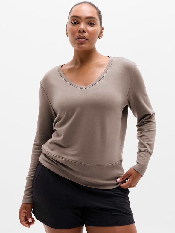 Coaster Luxe V-Neck Sweatshirt
