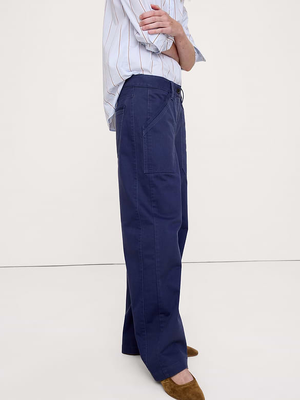 Low-Rise Relaxed Utility Pant