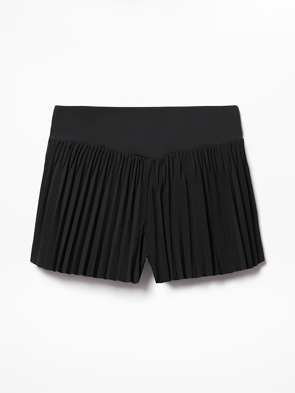Featherweight Plissé Run Short