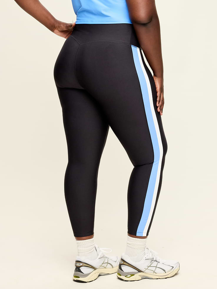 Image number 7 showing, High-Waisted PowerSoft Boundless 7/8 Pocket Leggings – No Front Seam