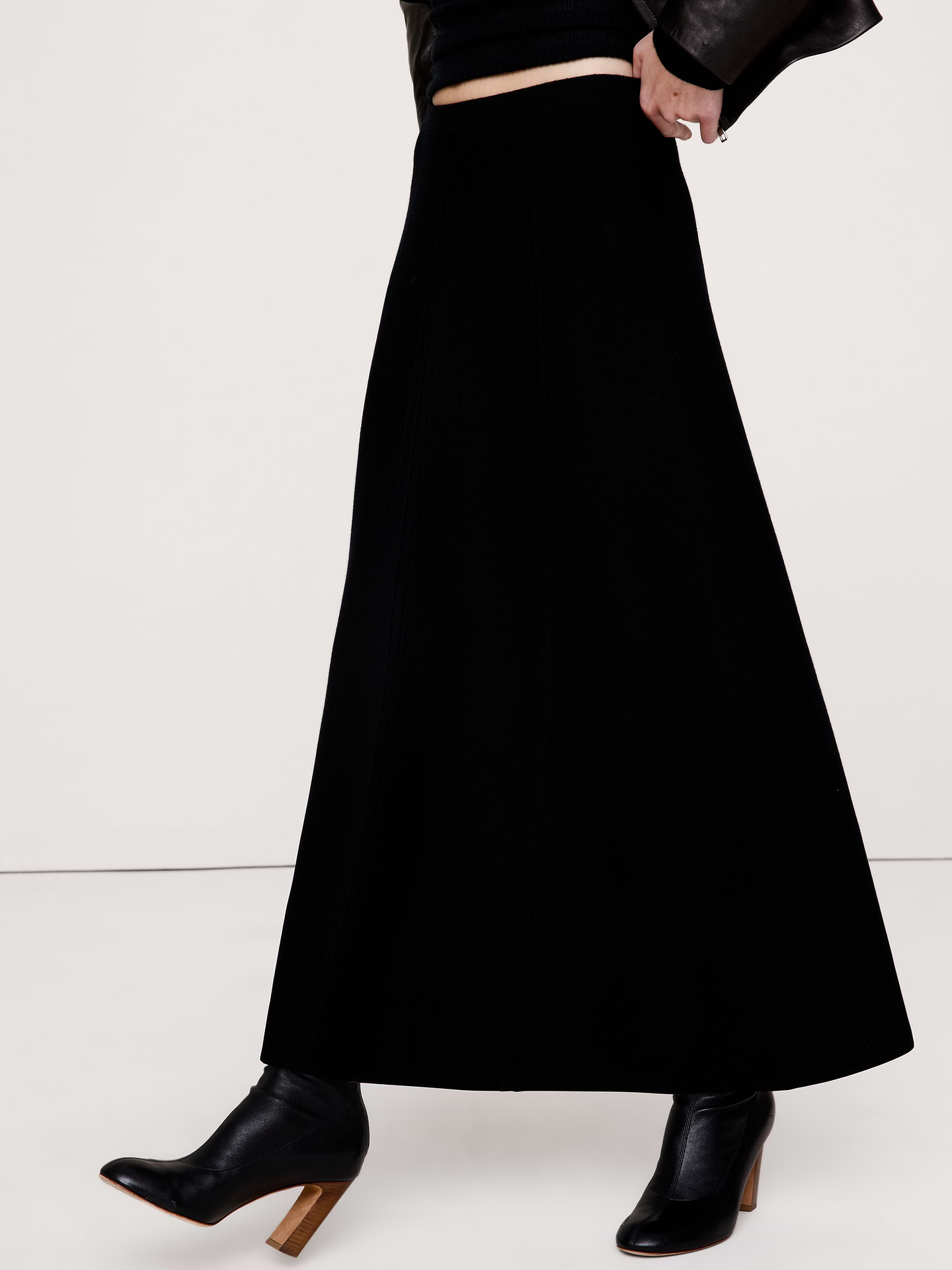 Image number 3 showing, Merino Maxi Sweater Skirt