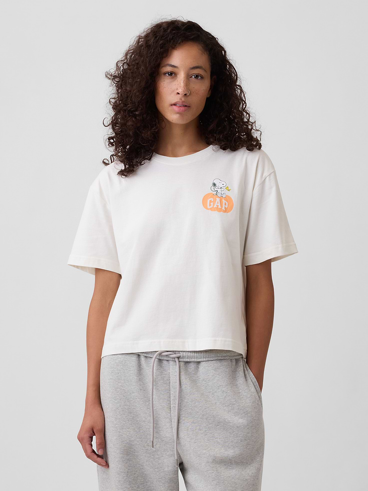 Image number 1 showing, Peanuts Relaxed Graphic T-Shirt