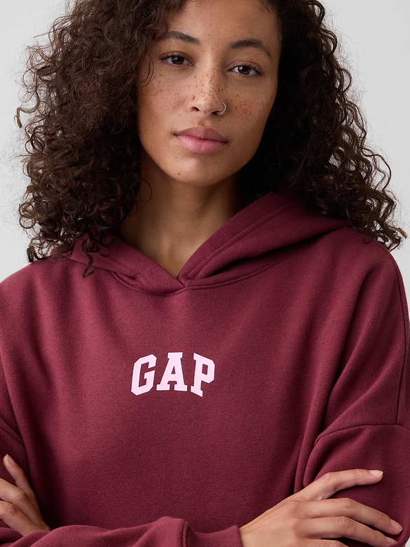 Relaxed Gap Mini-Logo Cropped Hoodie