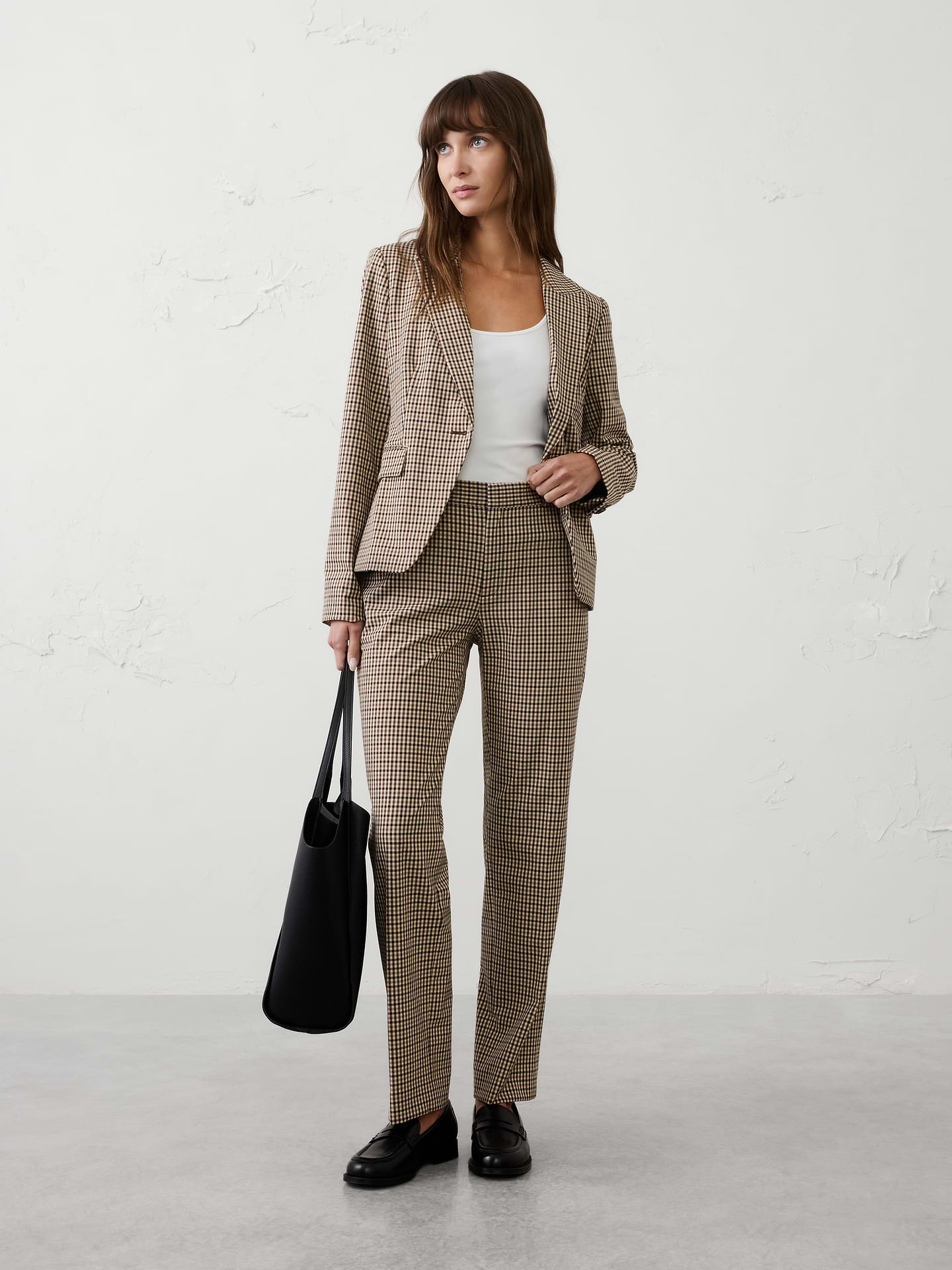 Image number 1 showing, Mid-Rise Sculpted Stretch Pant
