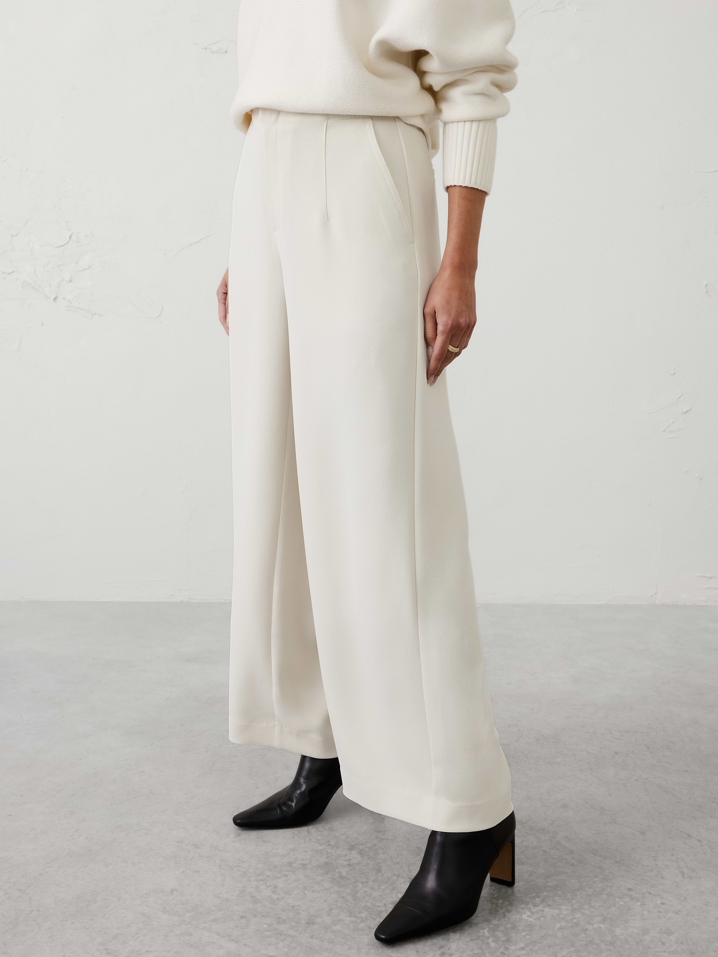 Image number 3 showing, Wide-Leg High-Rise Crepe Pleated Trouser